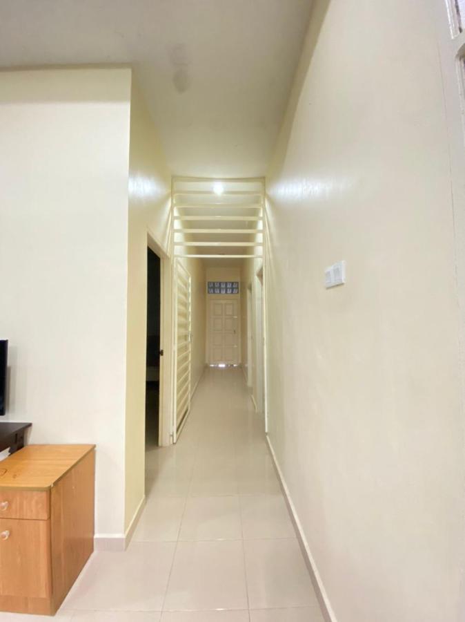 Family Homestay Kuala Terengganu Exterior photo